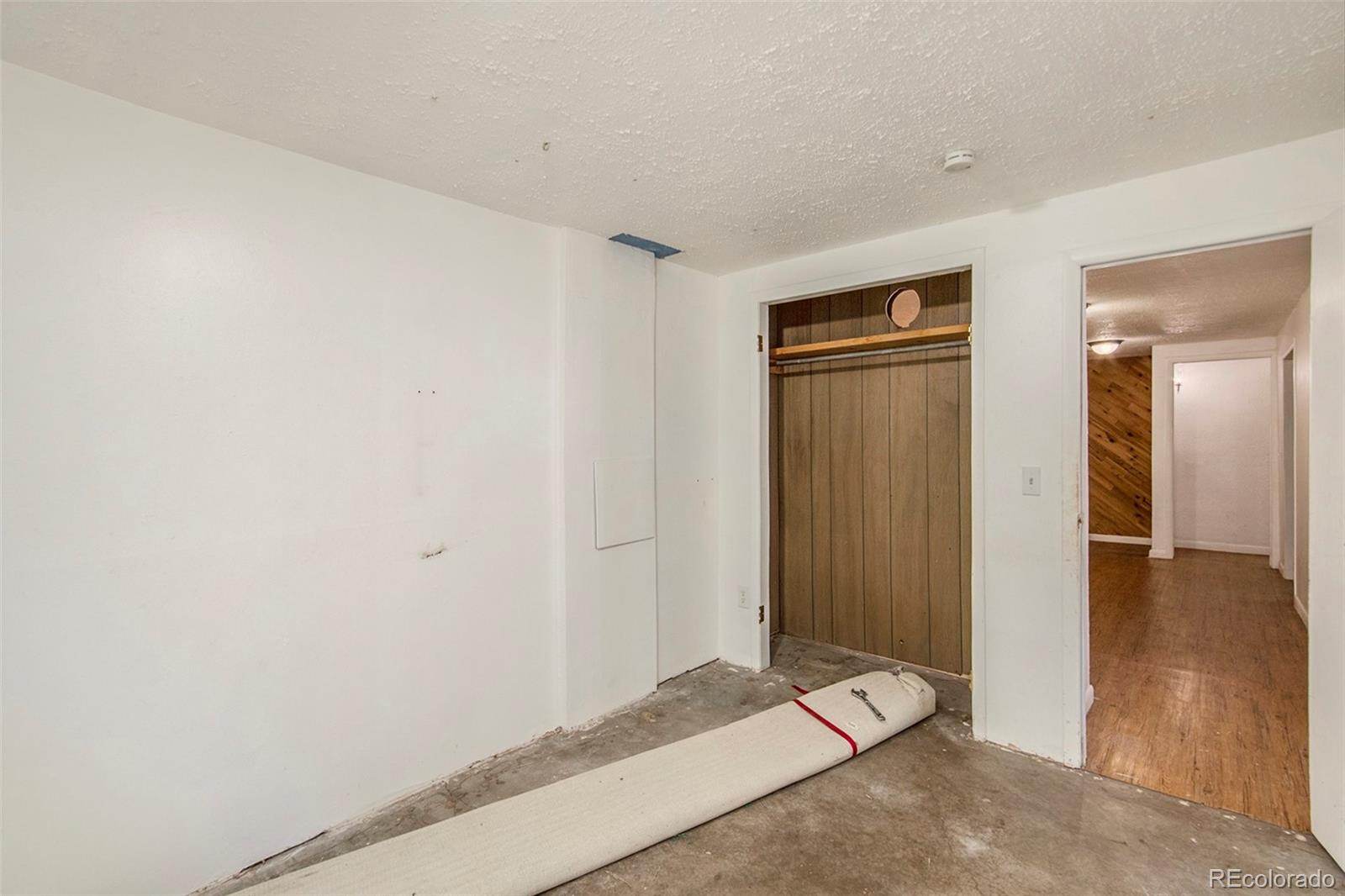 7601 Acoma Court