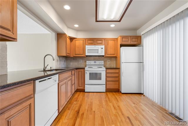 7900 W Layton Avenue Unit: 836