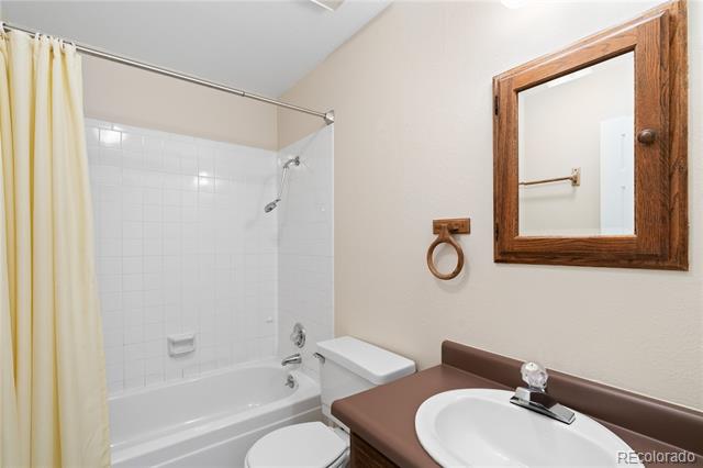 7900 W Layton Avenue Unit: 836