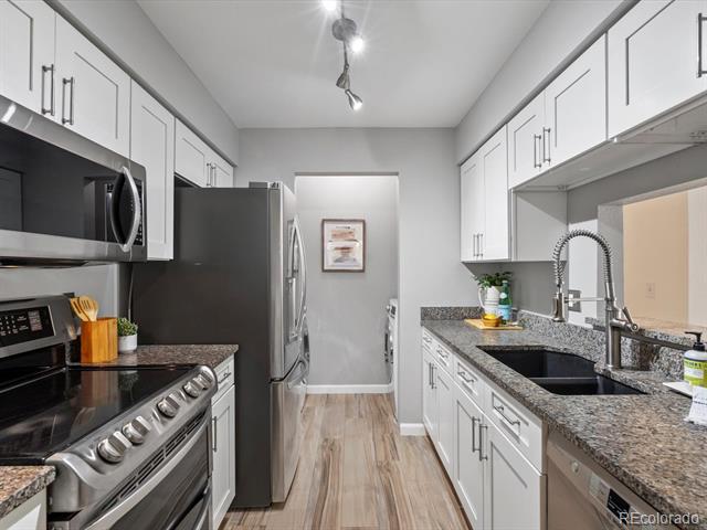 7379 S Gore Range Road Unit: 304