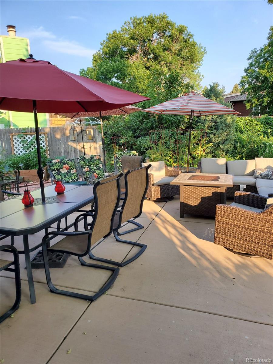 1019 S Waco Way