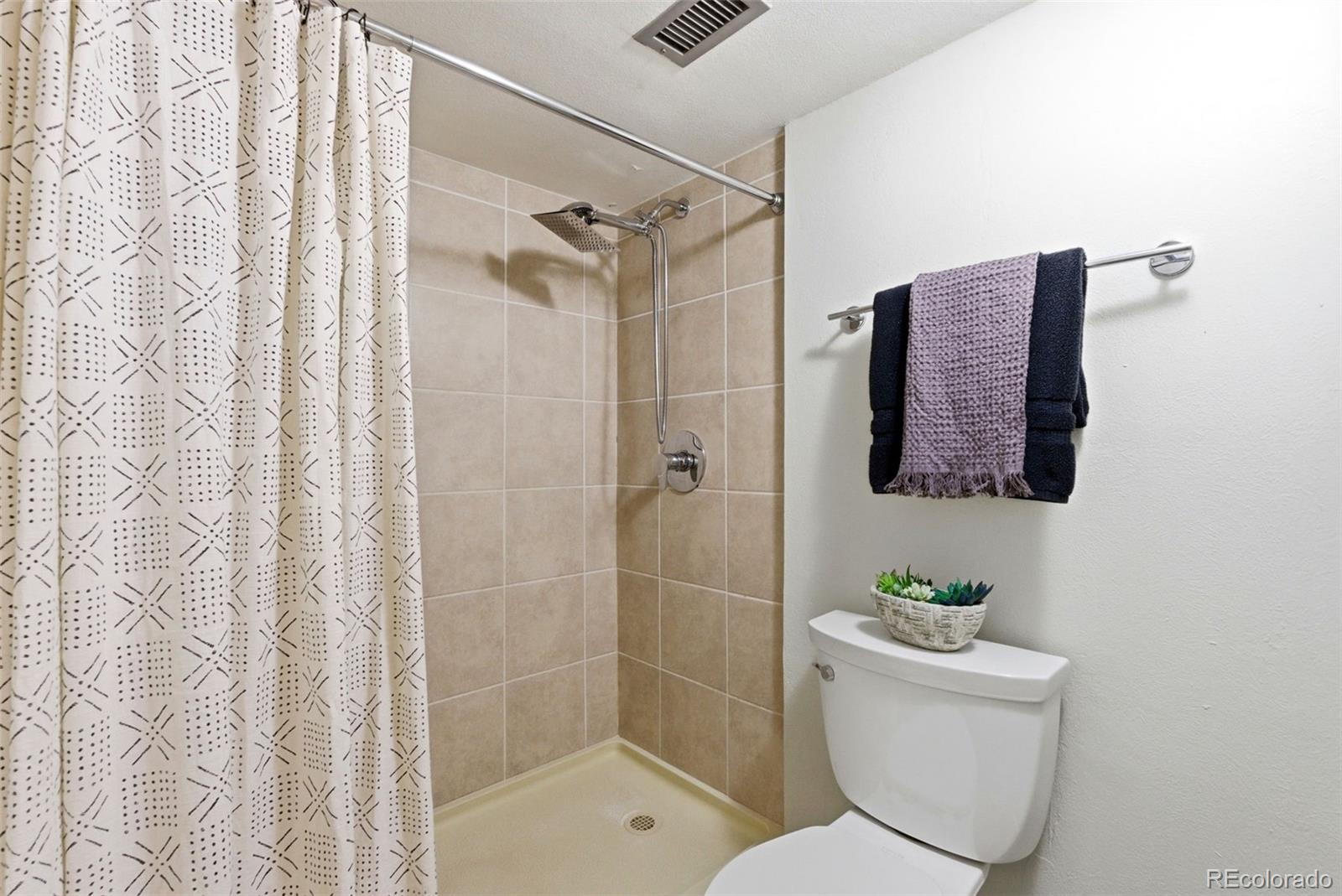 2 Adams Street Unit: 105