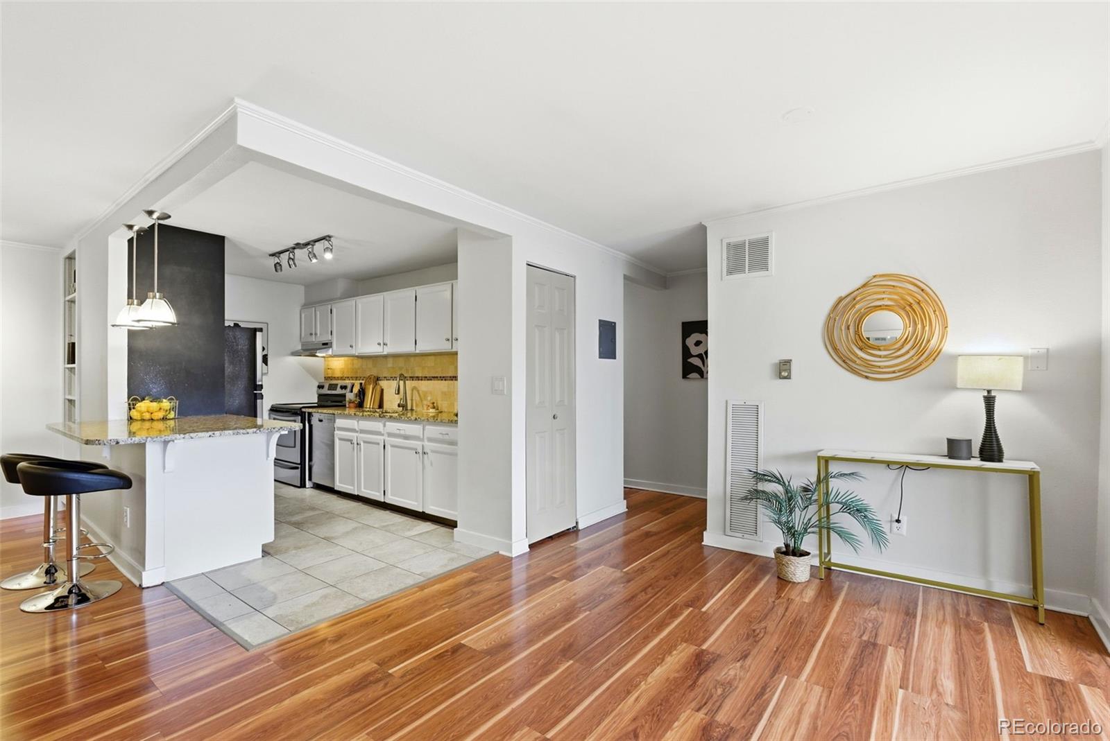 2 Adams Street Unit: 105