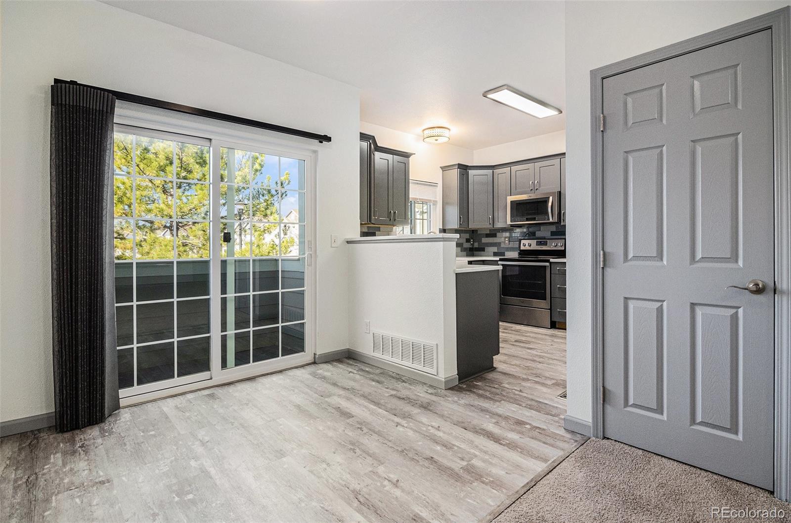 19283 E Idaho Drive Unit: 104