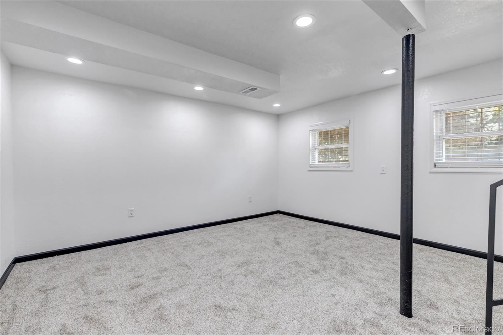 1407 S Cathay Street