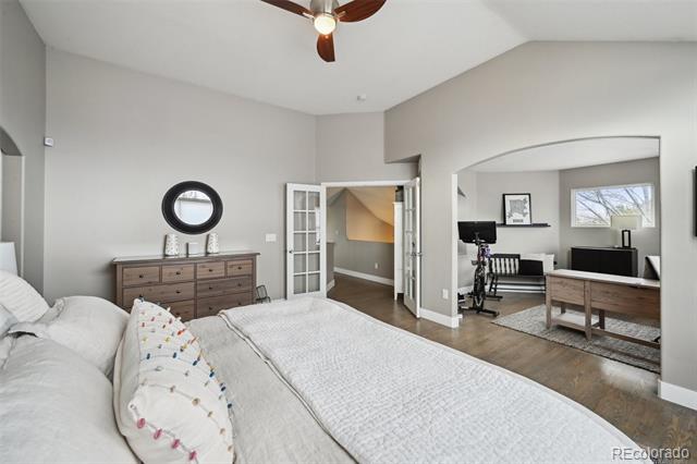 1011 S Valentia Street Unit: 43