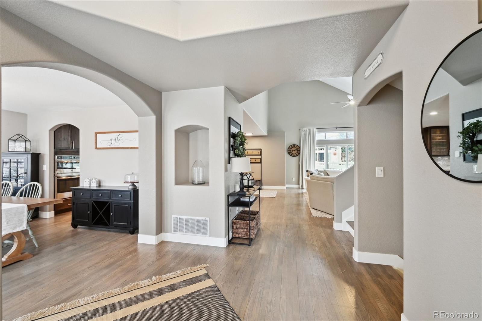 1011 S Valentia Street Unit: 43