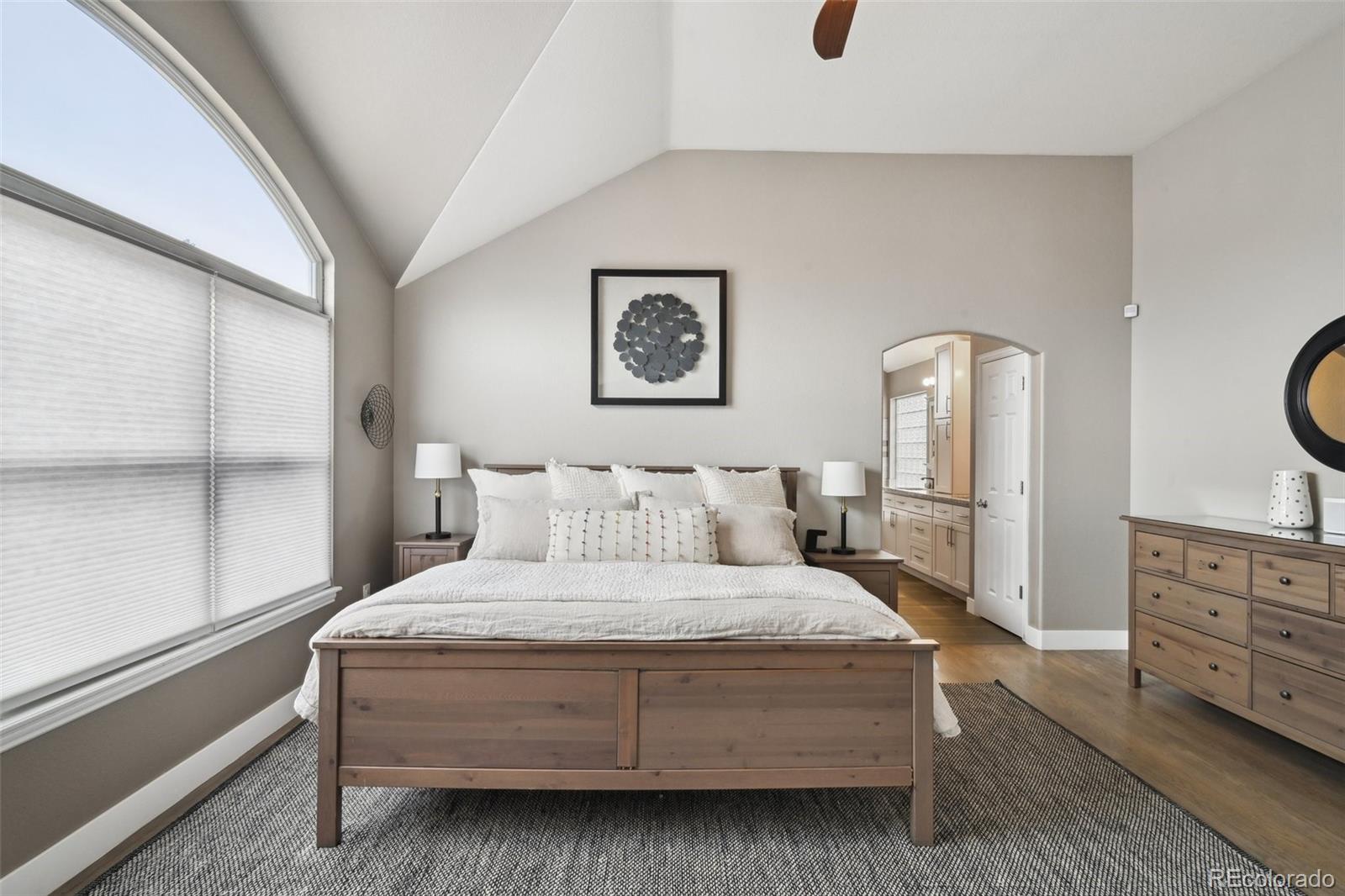 1011 S Valentia Street Unit: 43