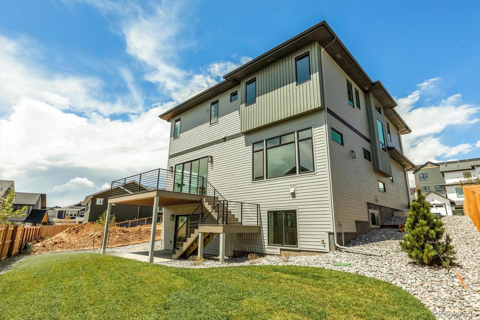 936 Sunflower Street