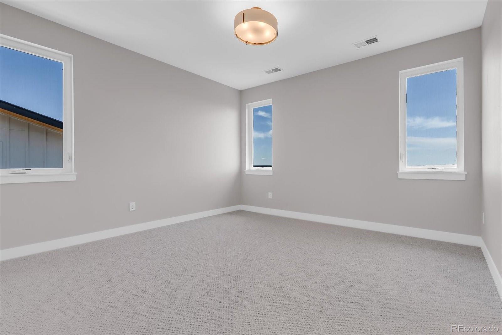 936 Sunflower Street