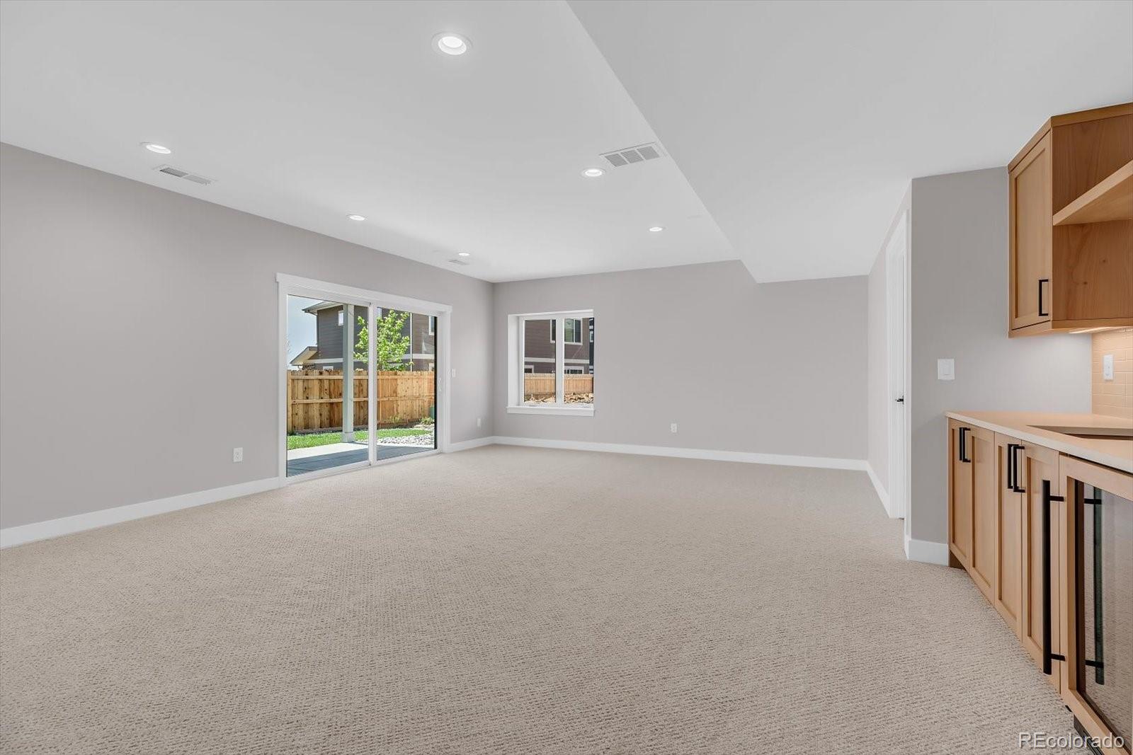 936 Sunflower Street