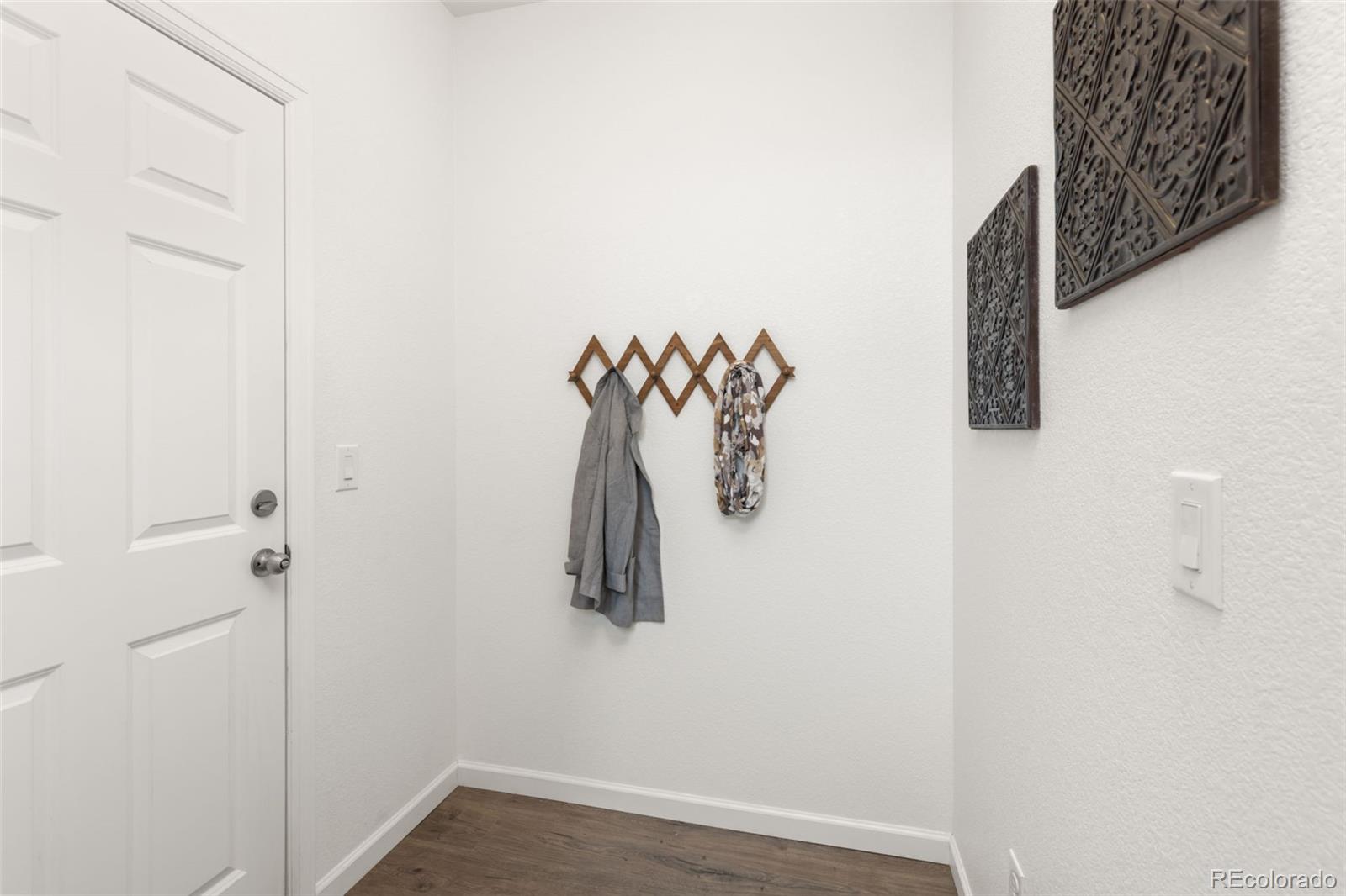 591 W 175th Place