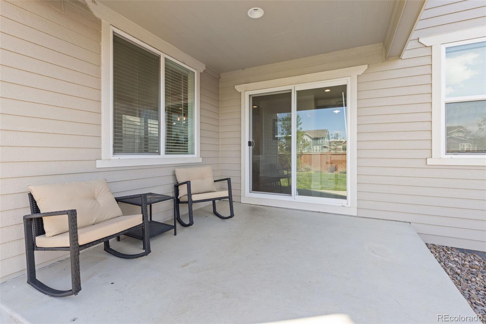 591 W 175th Place