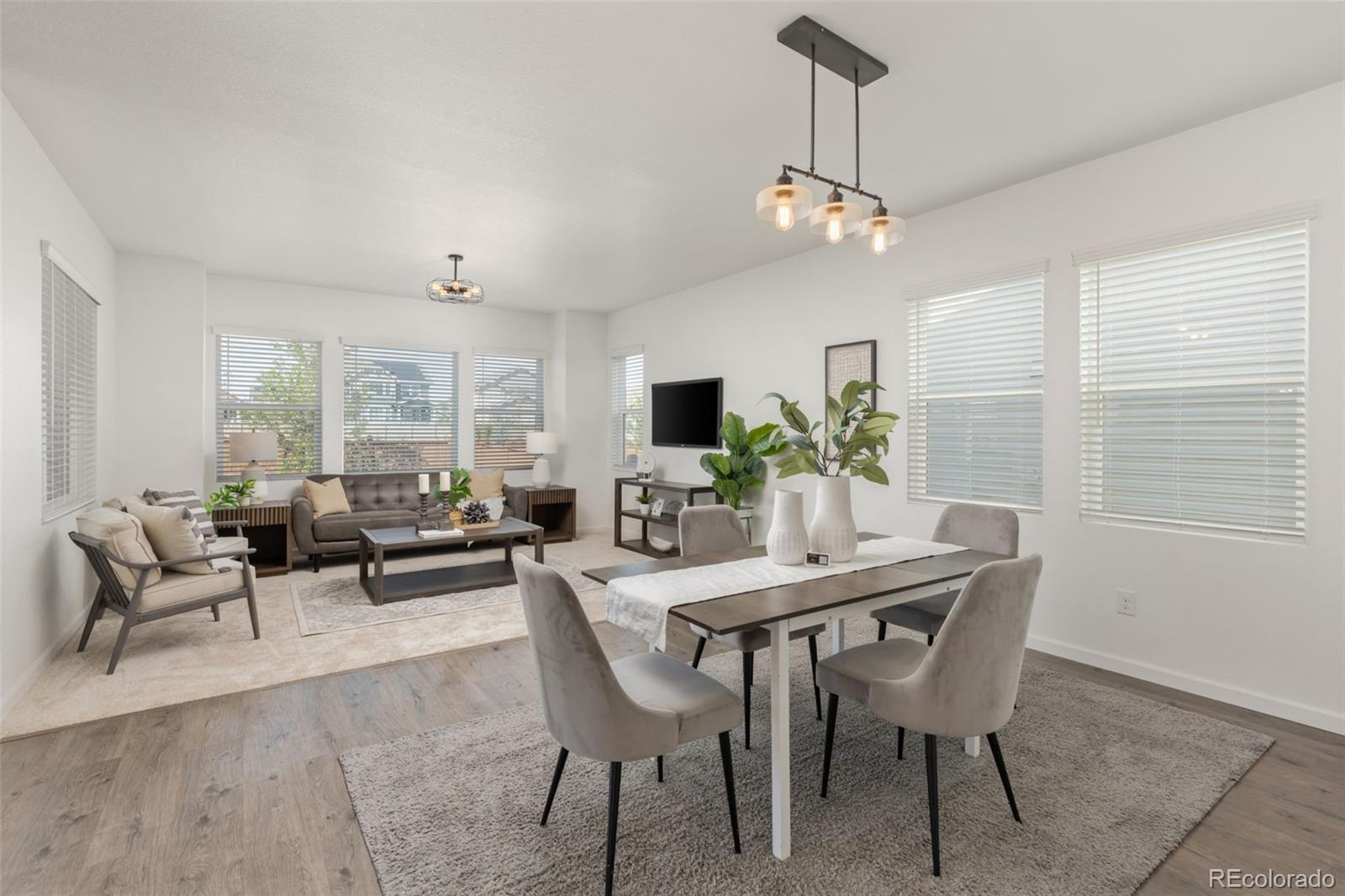 591 W 175th Place