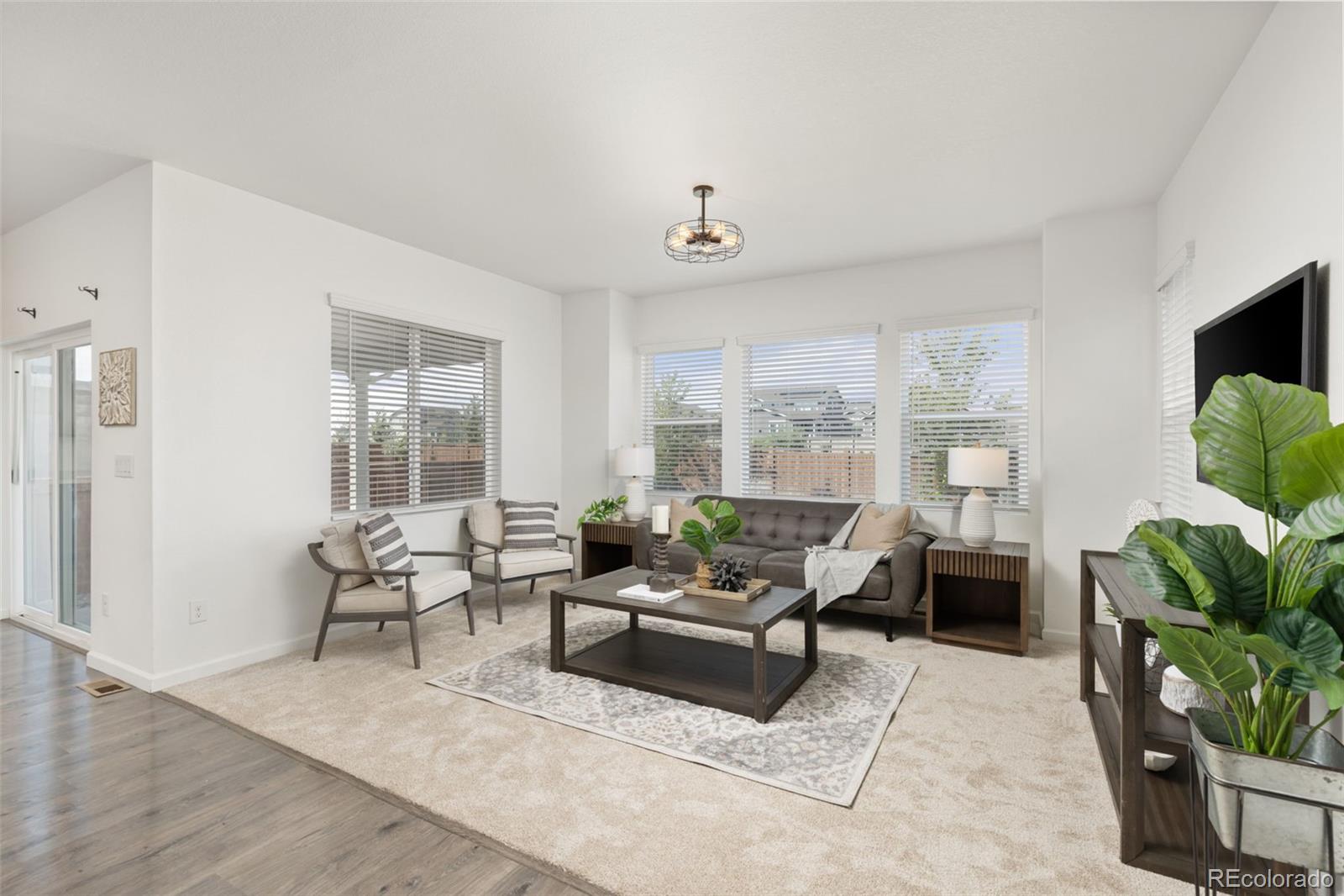 591 W 175th Place