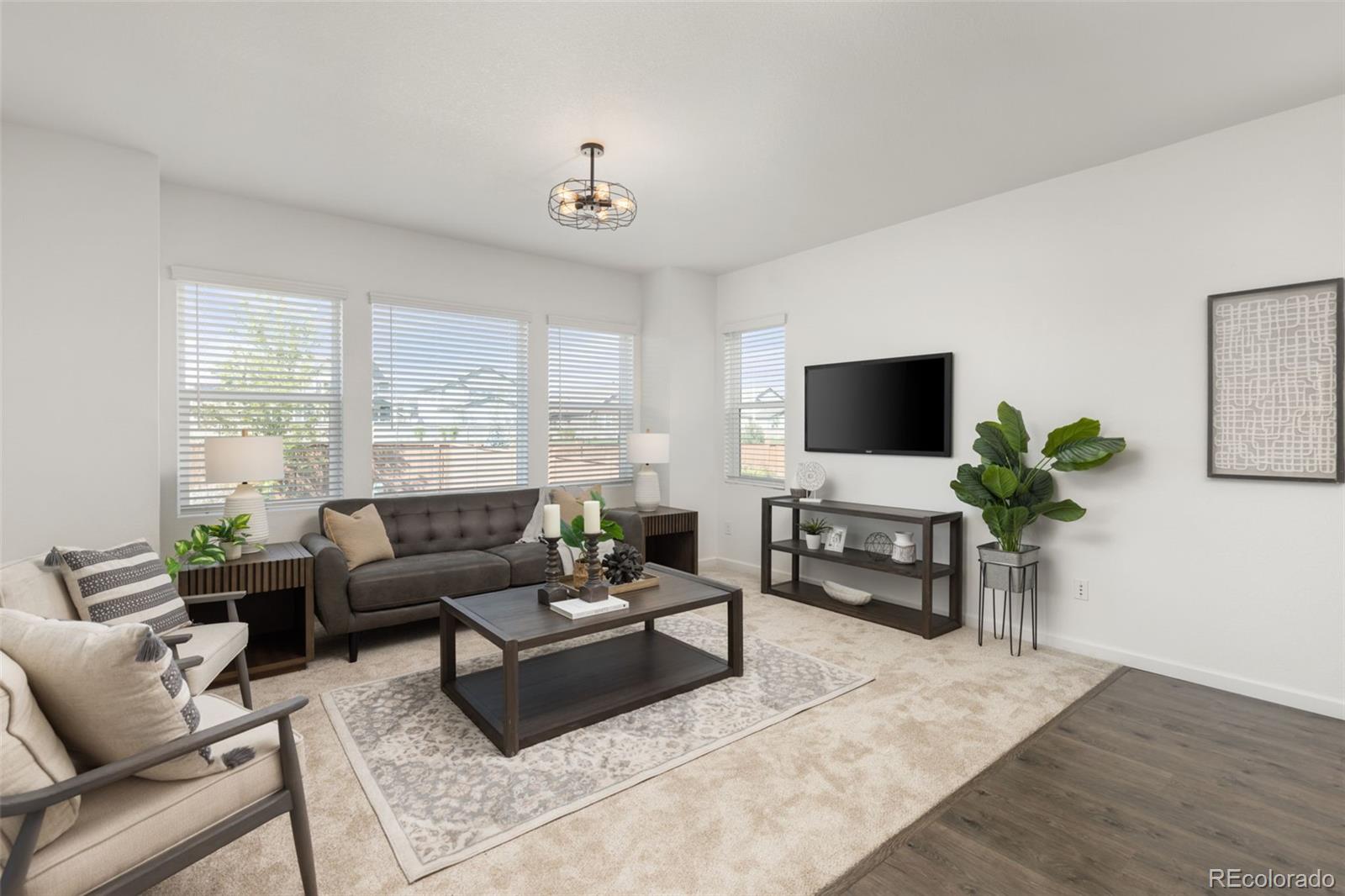 591 W 175th Place