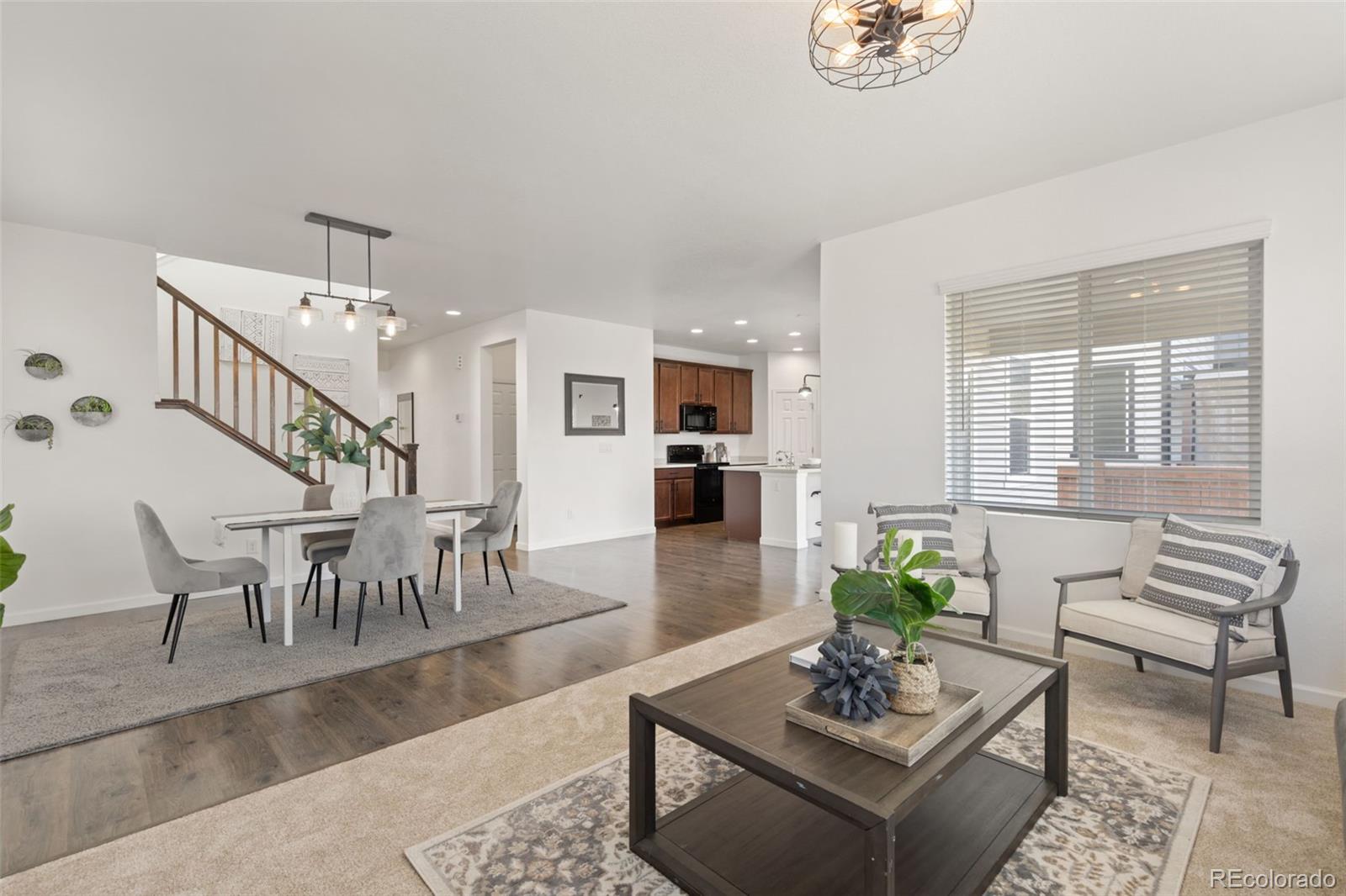 591 W 175th Place