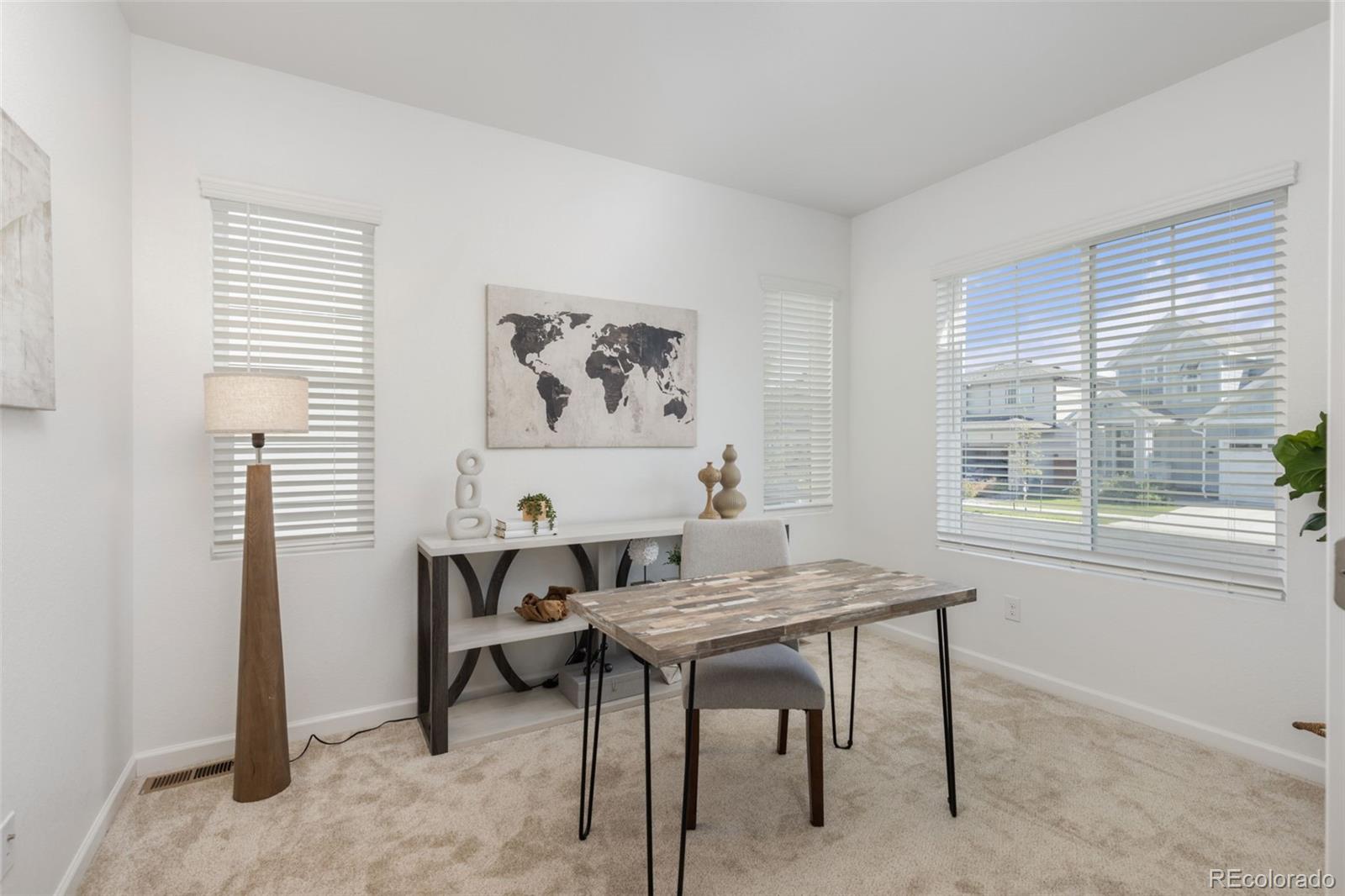 591 W 175th Place