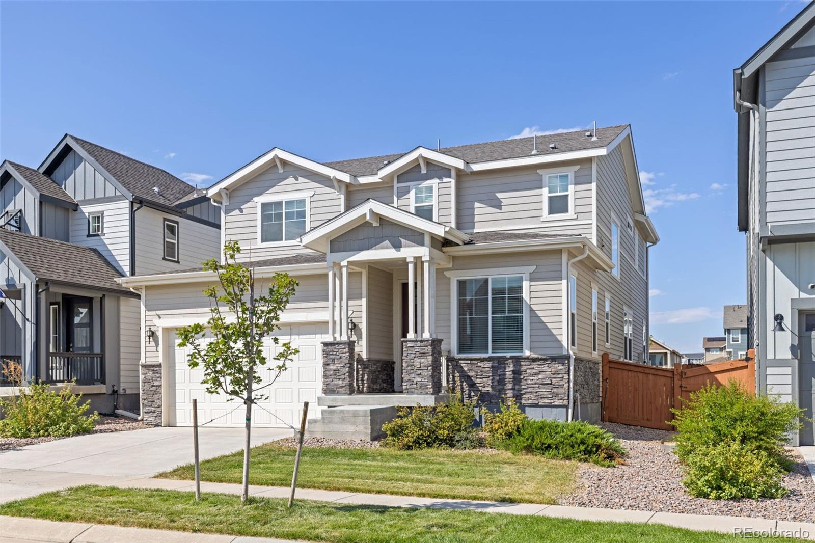 591 W 175th Place