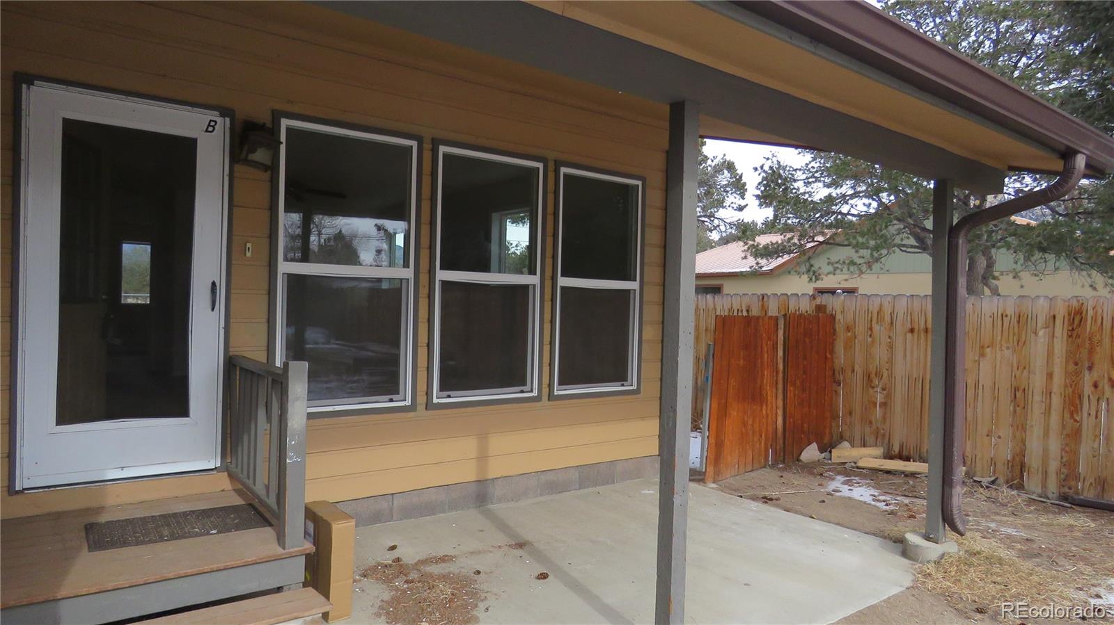 220 Crossman Avenue