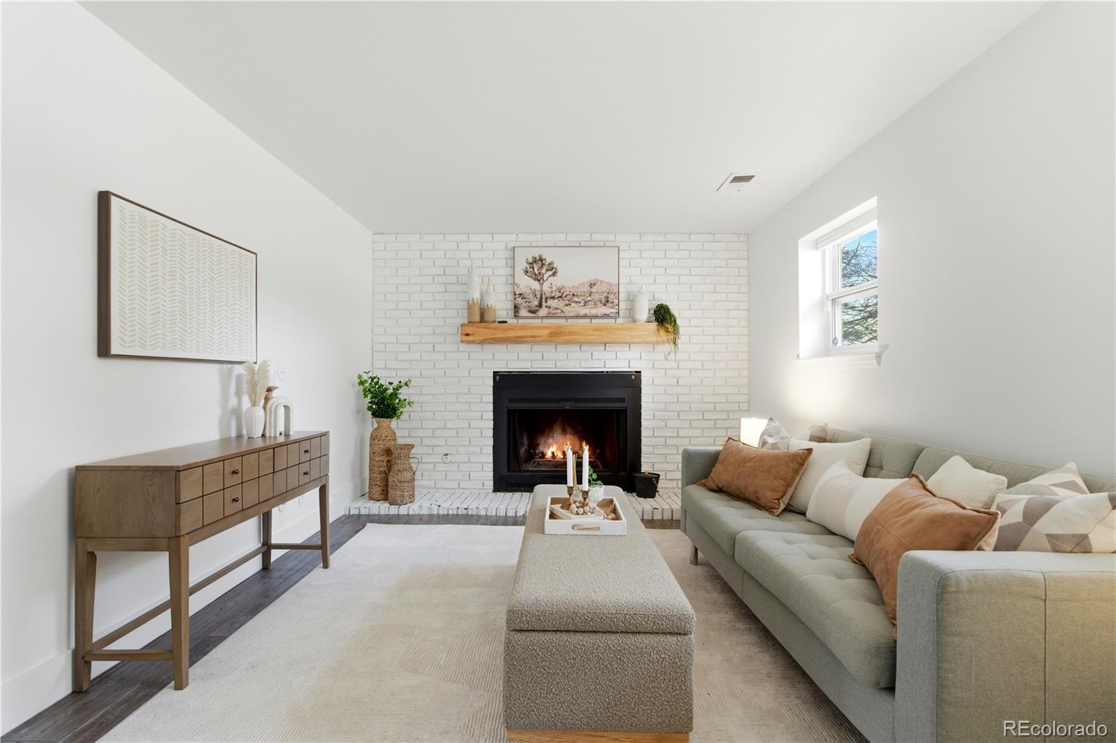 18932 E Kansas Drive