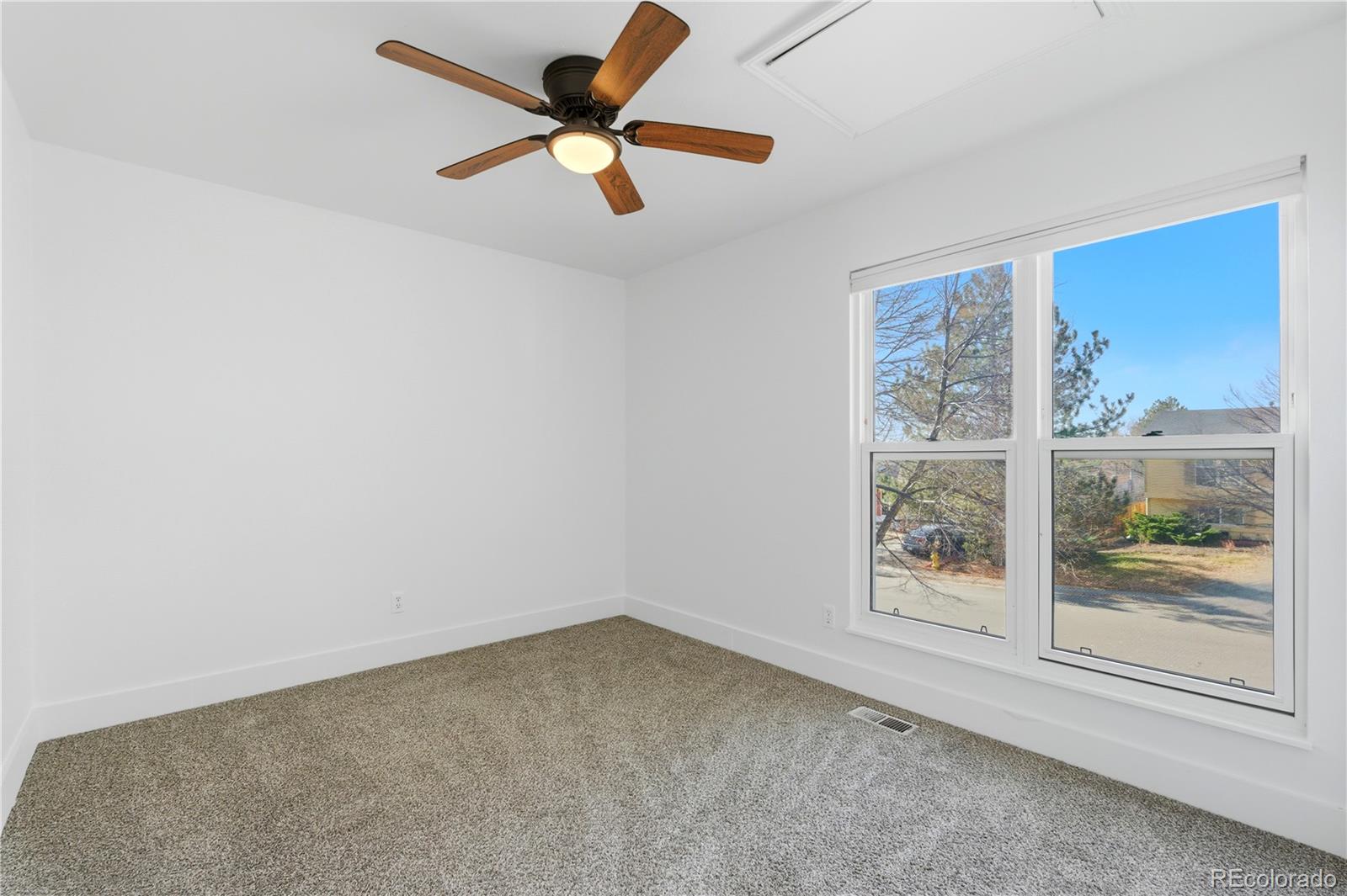 18932 E Kansas Drive