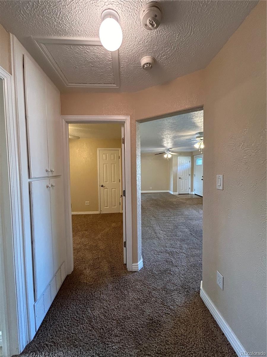90 S Fenton Street