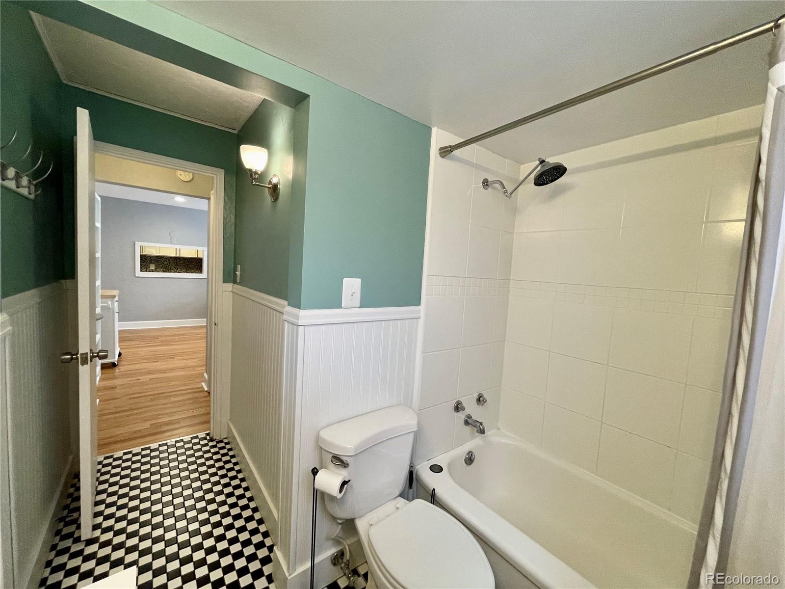 1375 N Williams Street Unit: 101