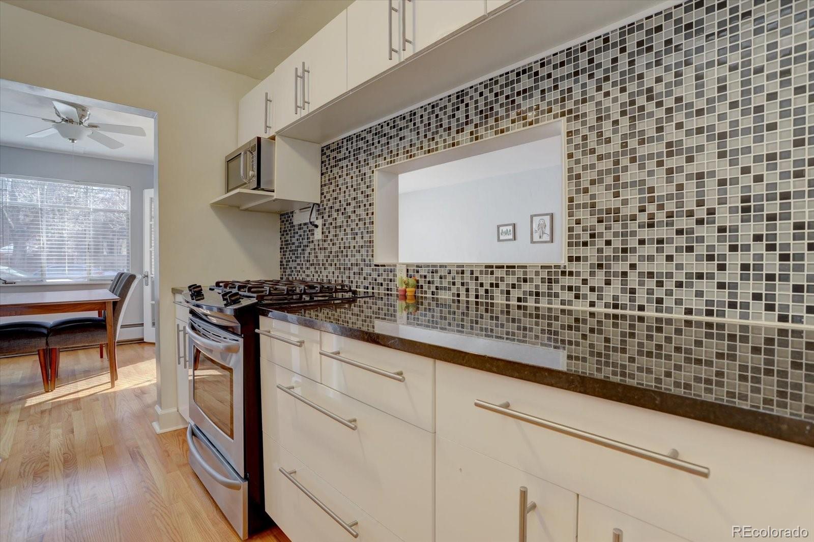 1375 N Williams Street Unit: 101