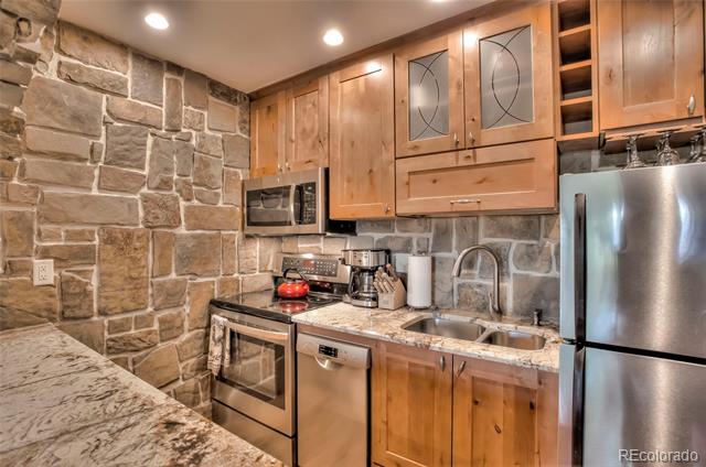 477 Hi Country Drive Unit: 14-14