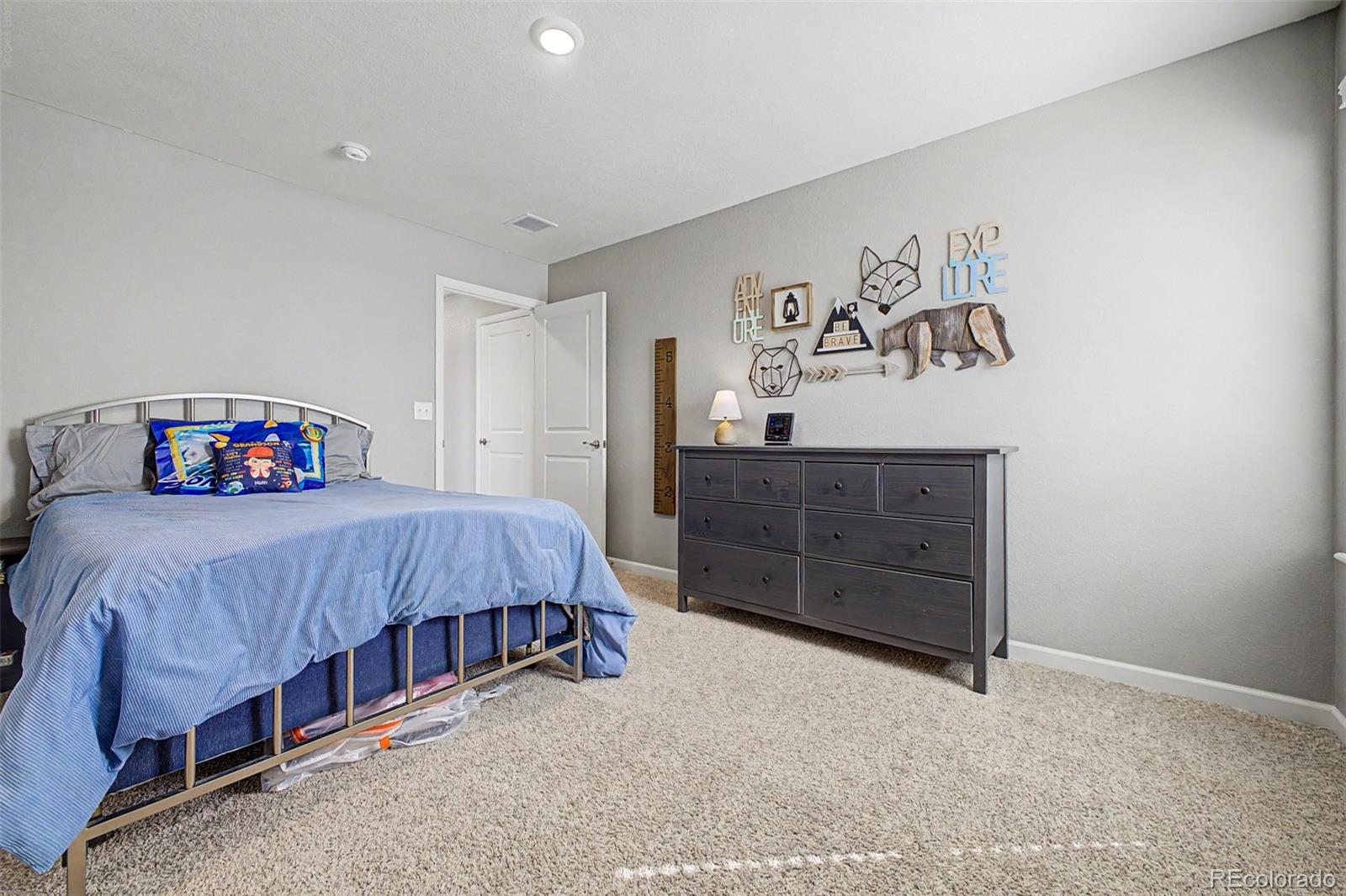 13994 Shasta Daisy Street