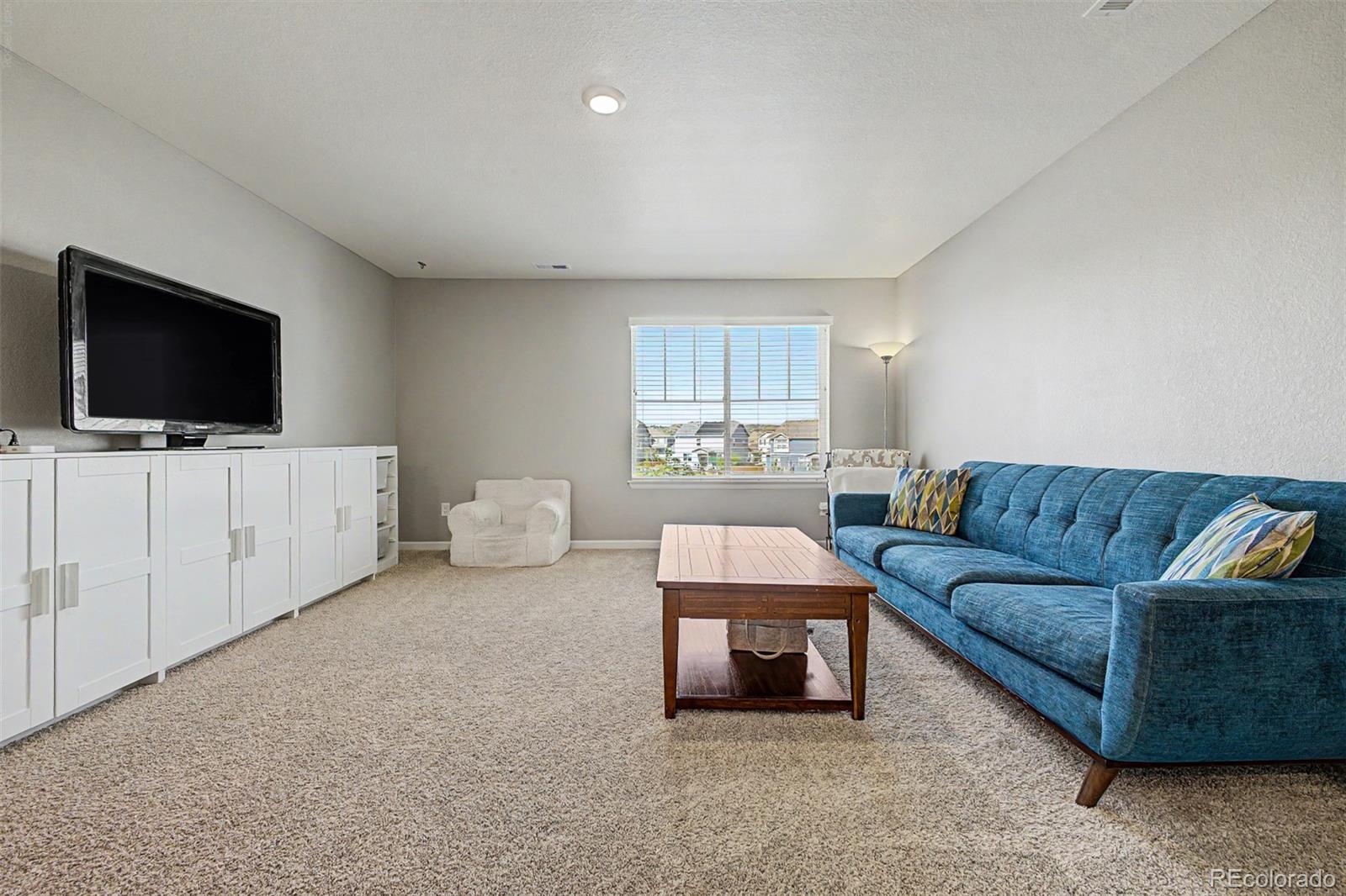 13994 Shasta Daisy Street