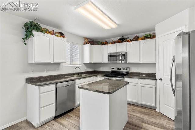 2255 Anthem Place