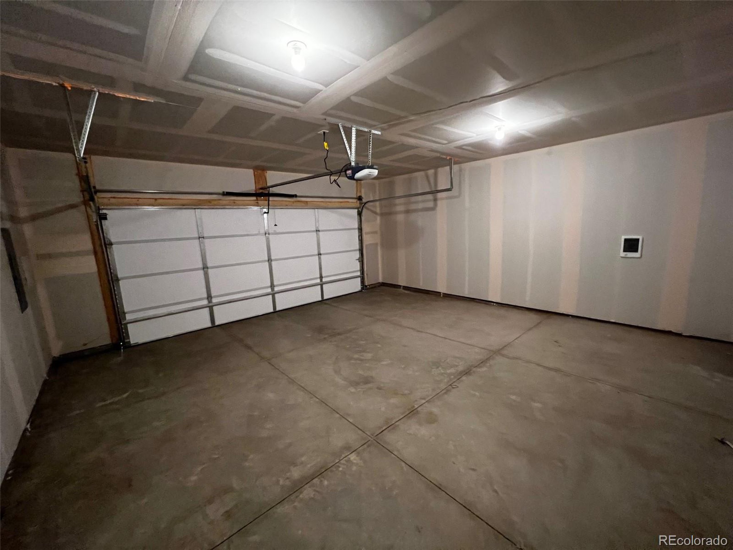 1353 Reynolds St Unit: 8C