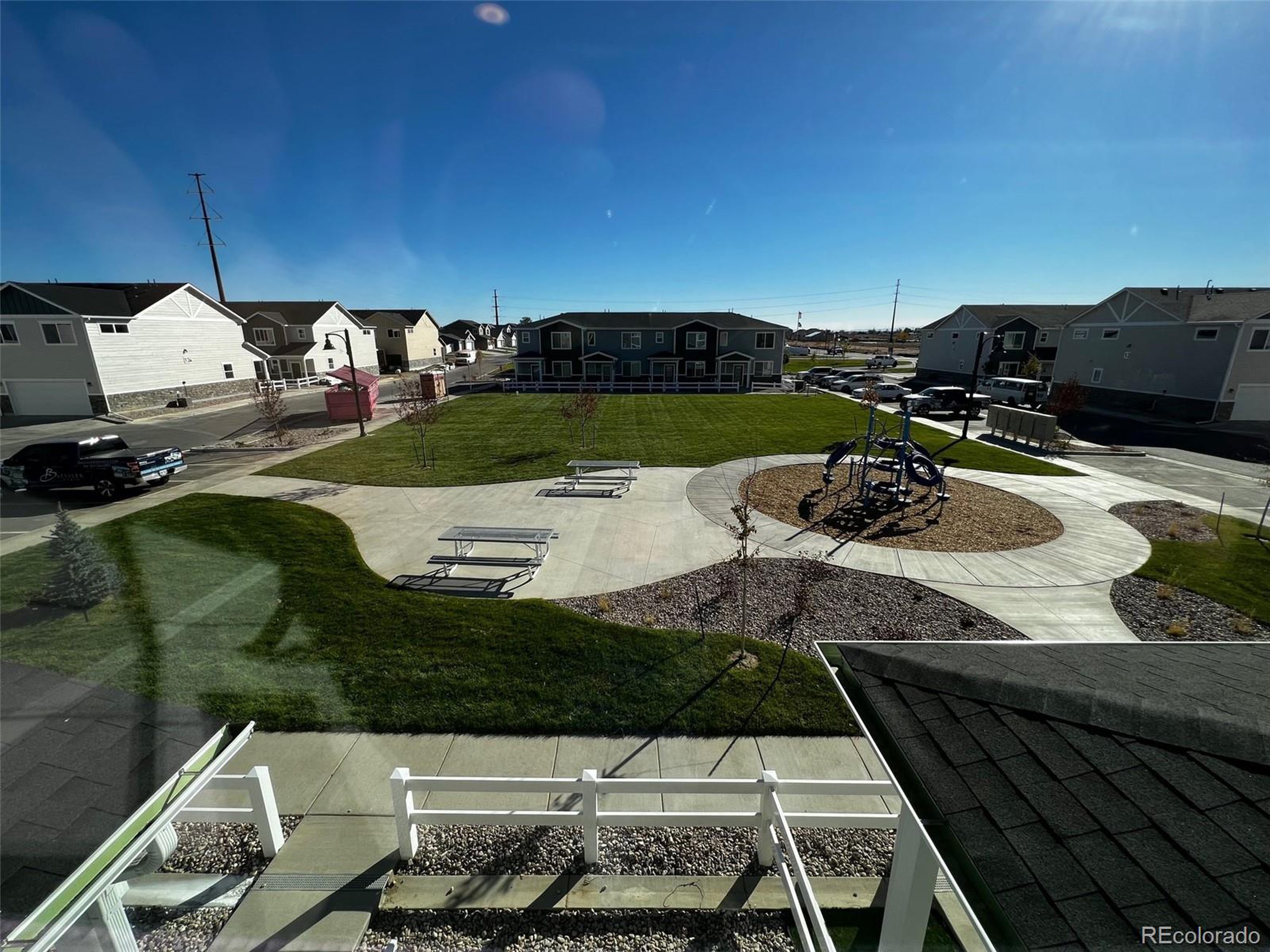 1353 Reynolds St Unit: 8C