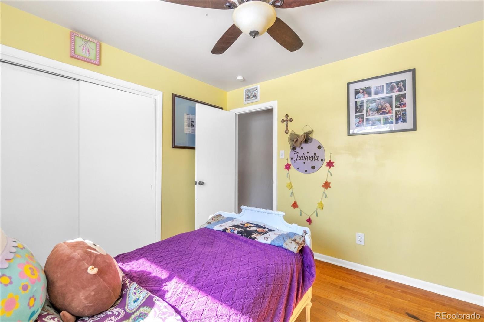 803 W Crestline Avenue