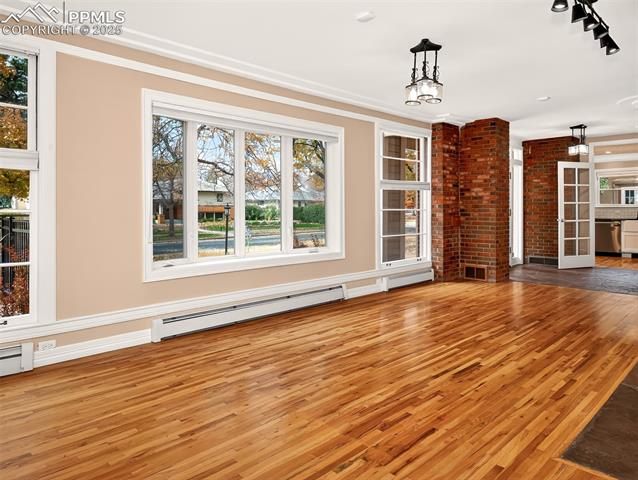 1619 Culebra Place
