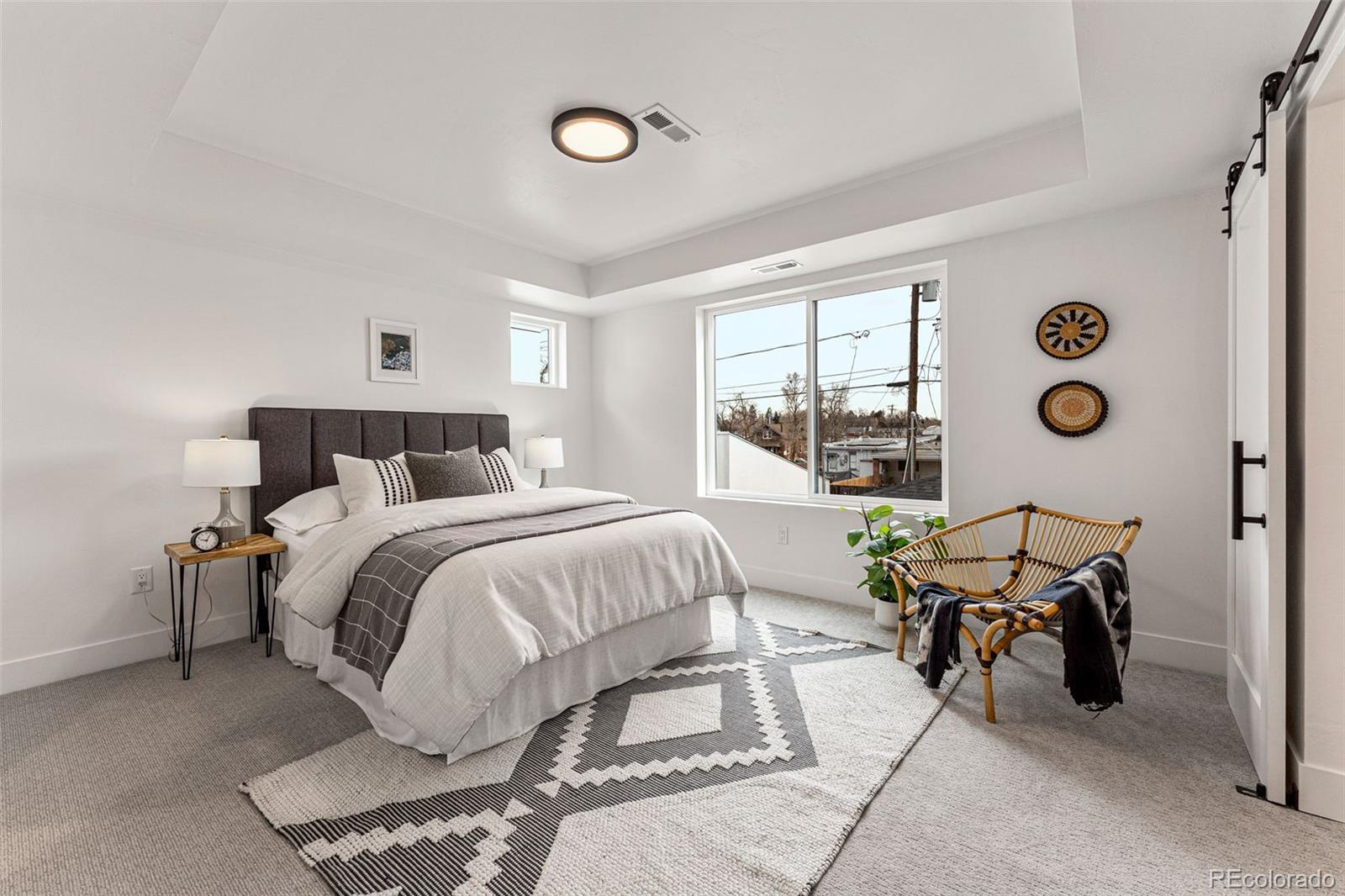 2406 S Bannock