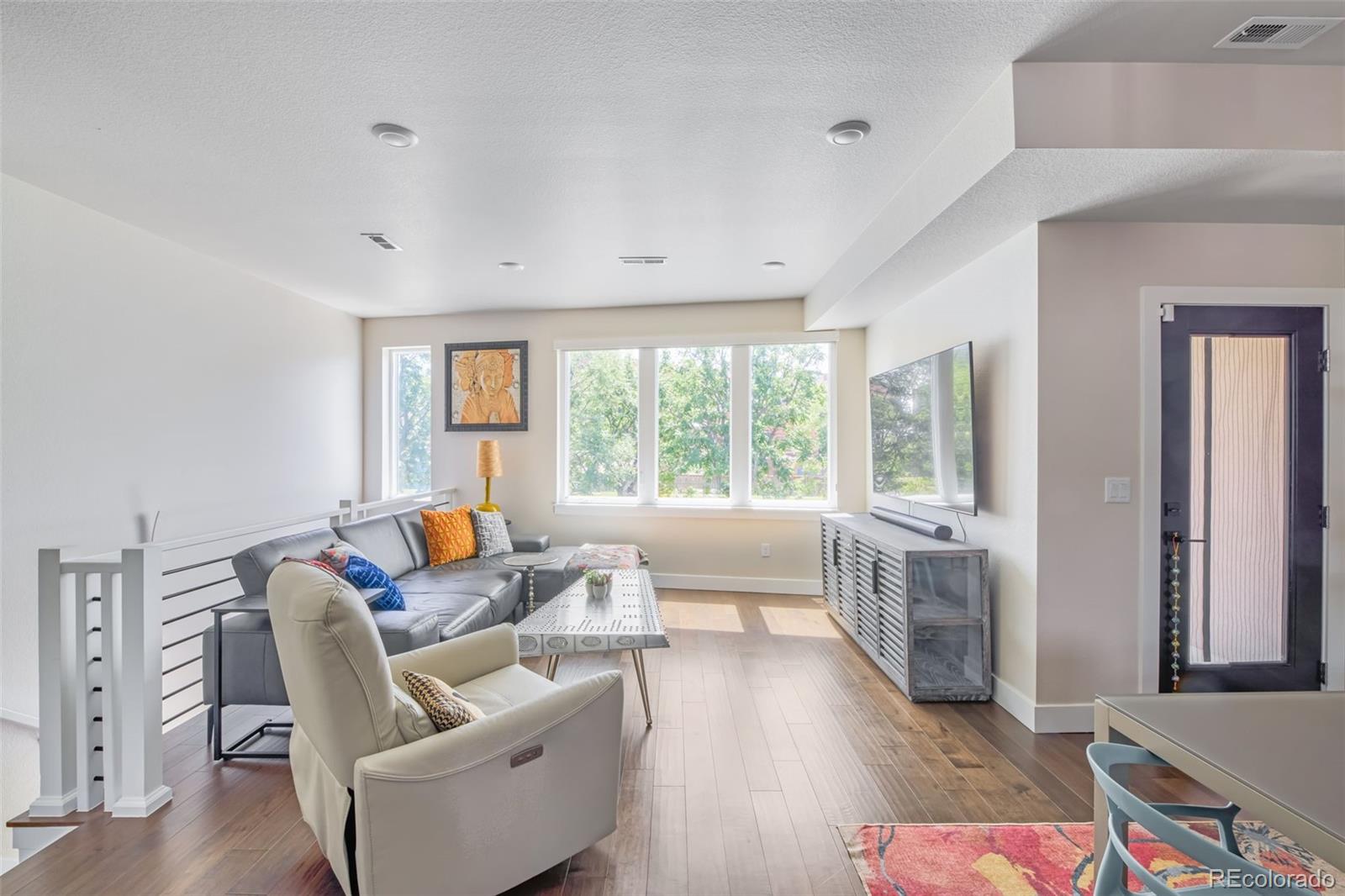 4363 Hale Parkway