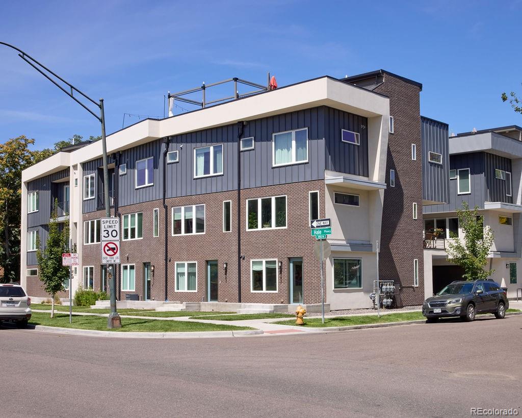 4363 Hale Parkway
