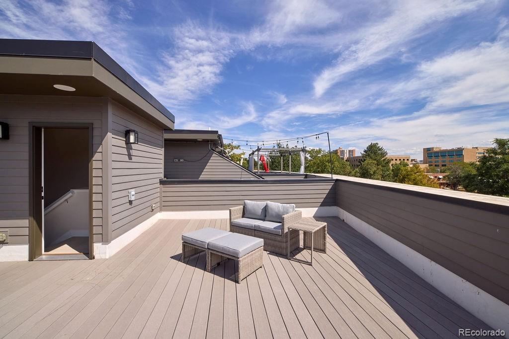 4363 Hale Parkway