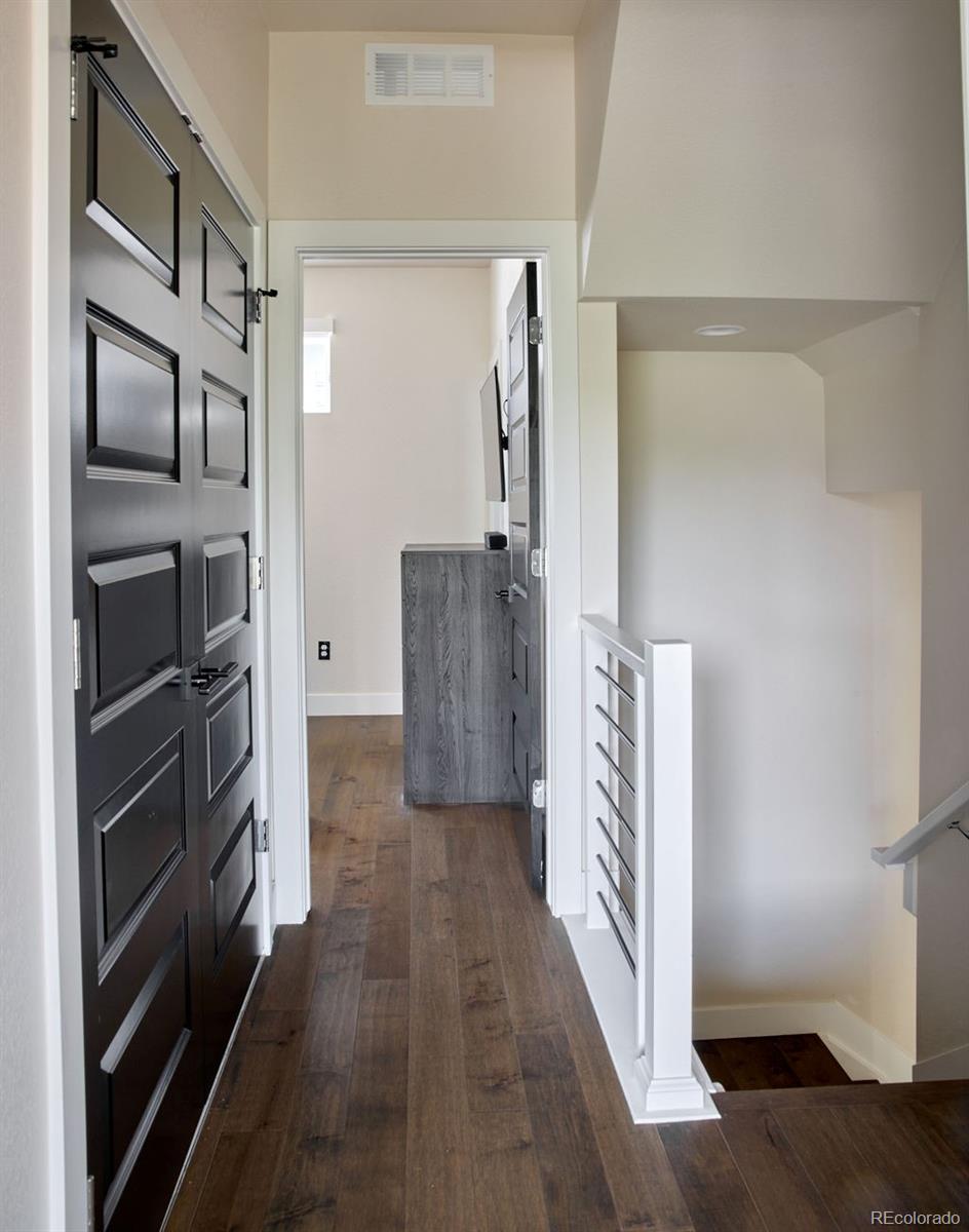 4363 Hale Parkway
