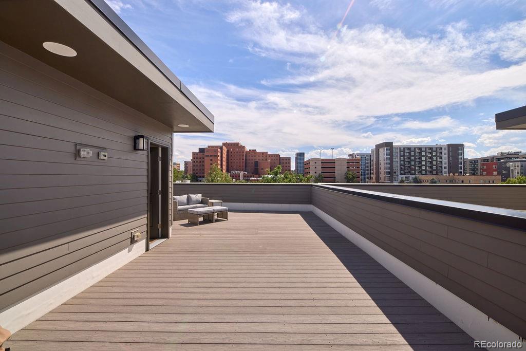 4363 Hale Parkway