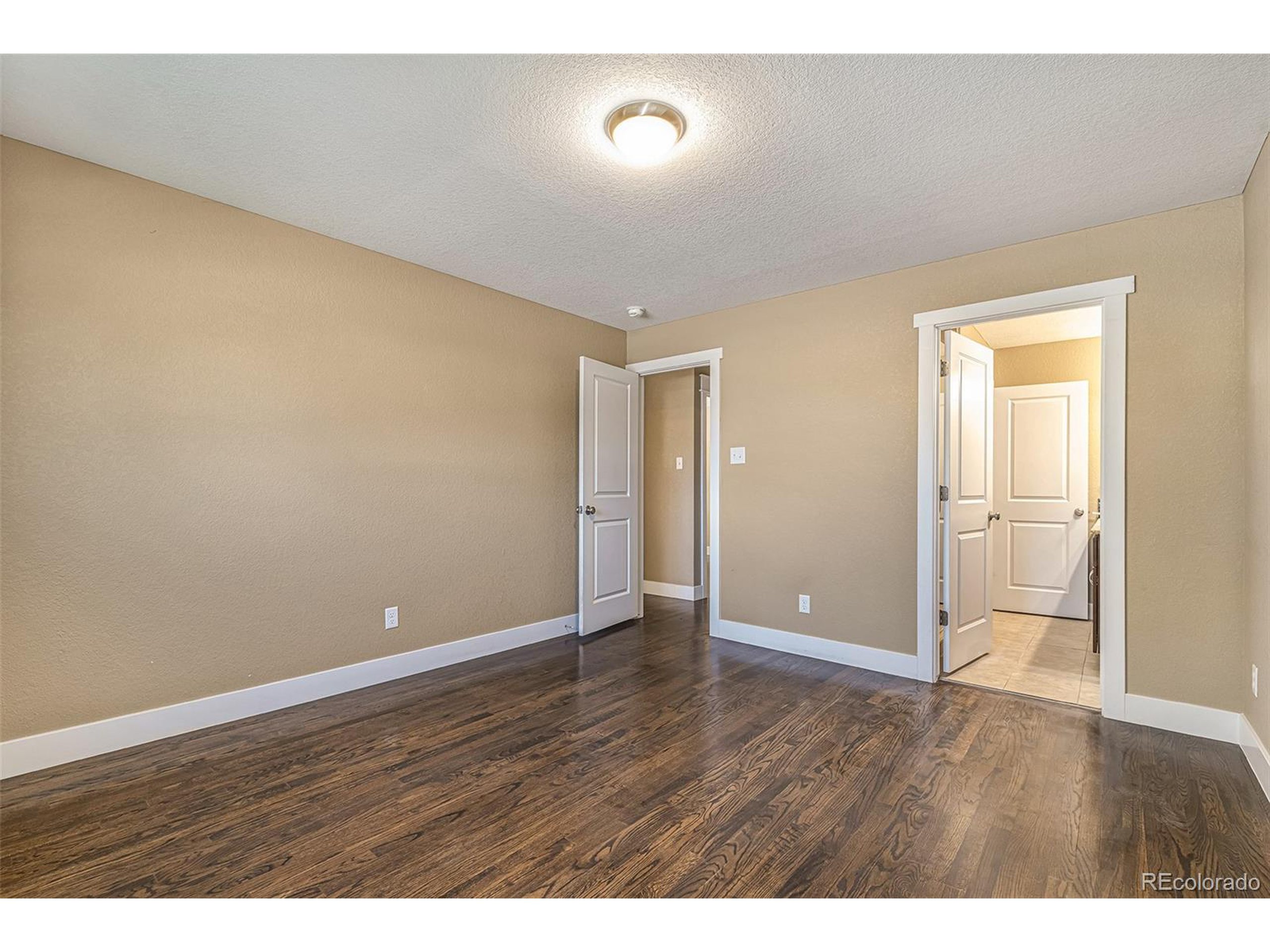 4293 Graham Ct