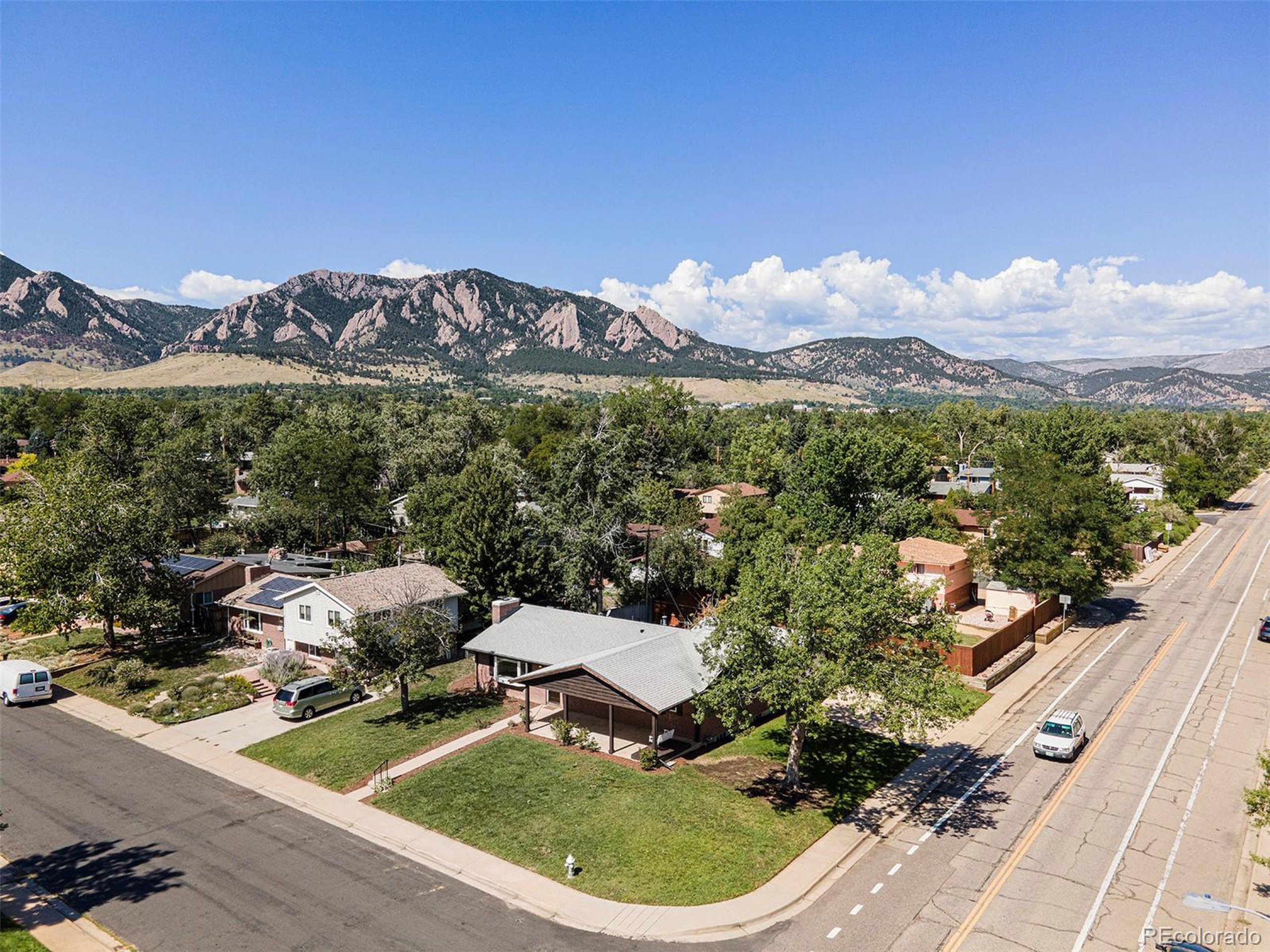 4293 Graham Ct