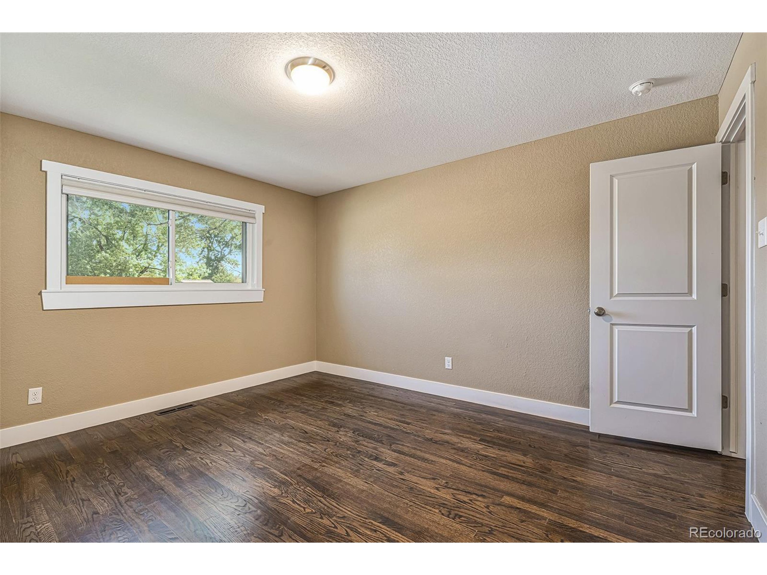 4293 Graham Ct