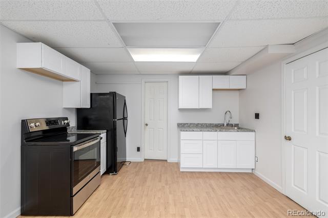 9936 E Hawaii Place