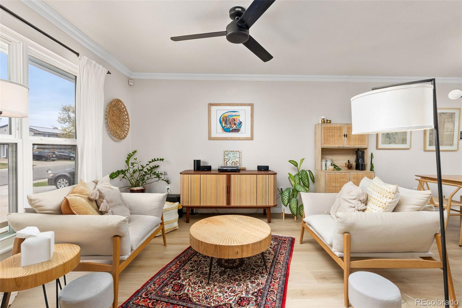 2607 W 100th Place