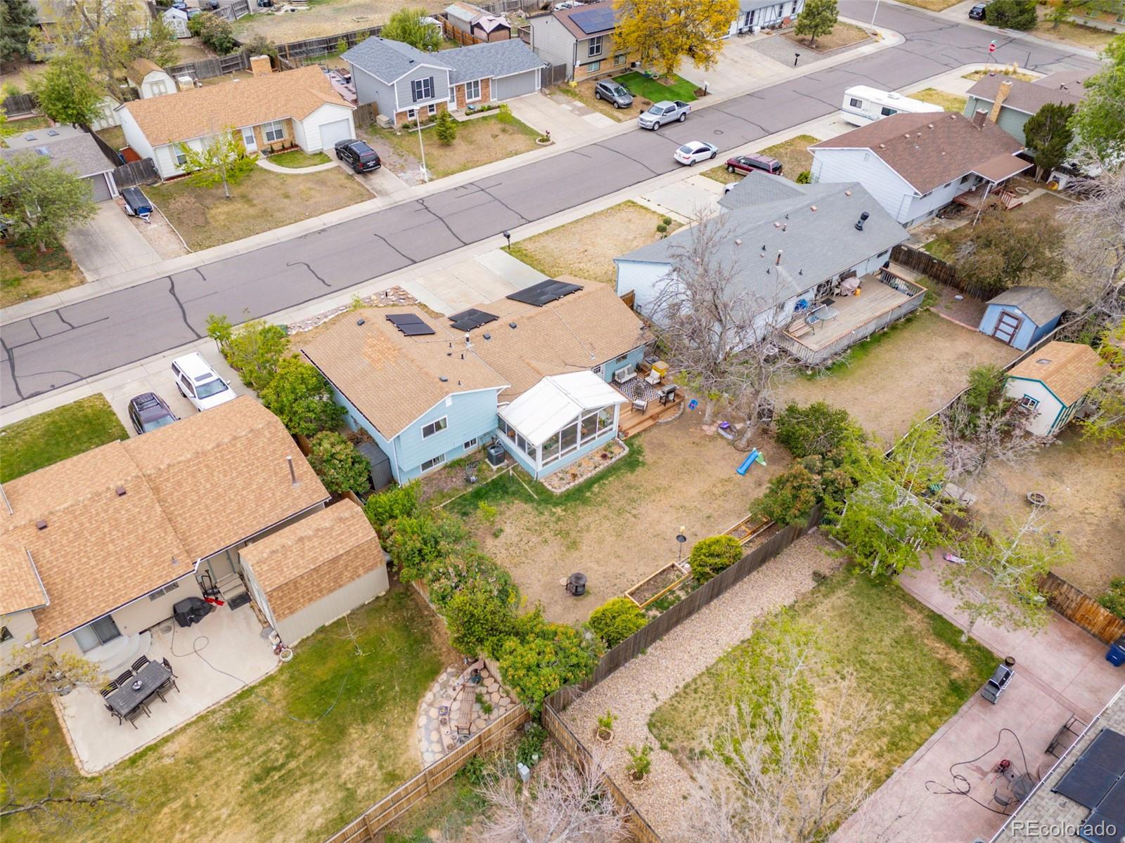 2607 W 100th Place