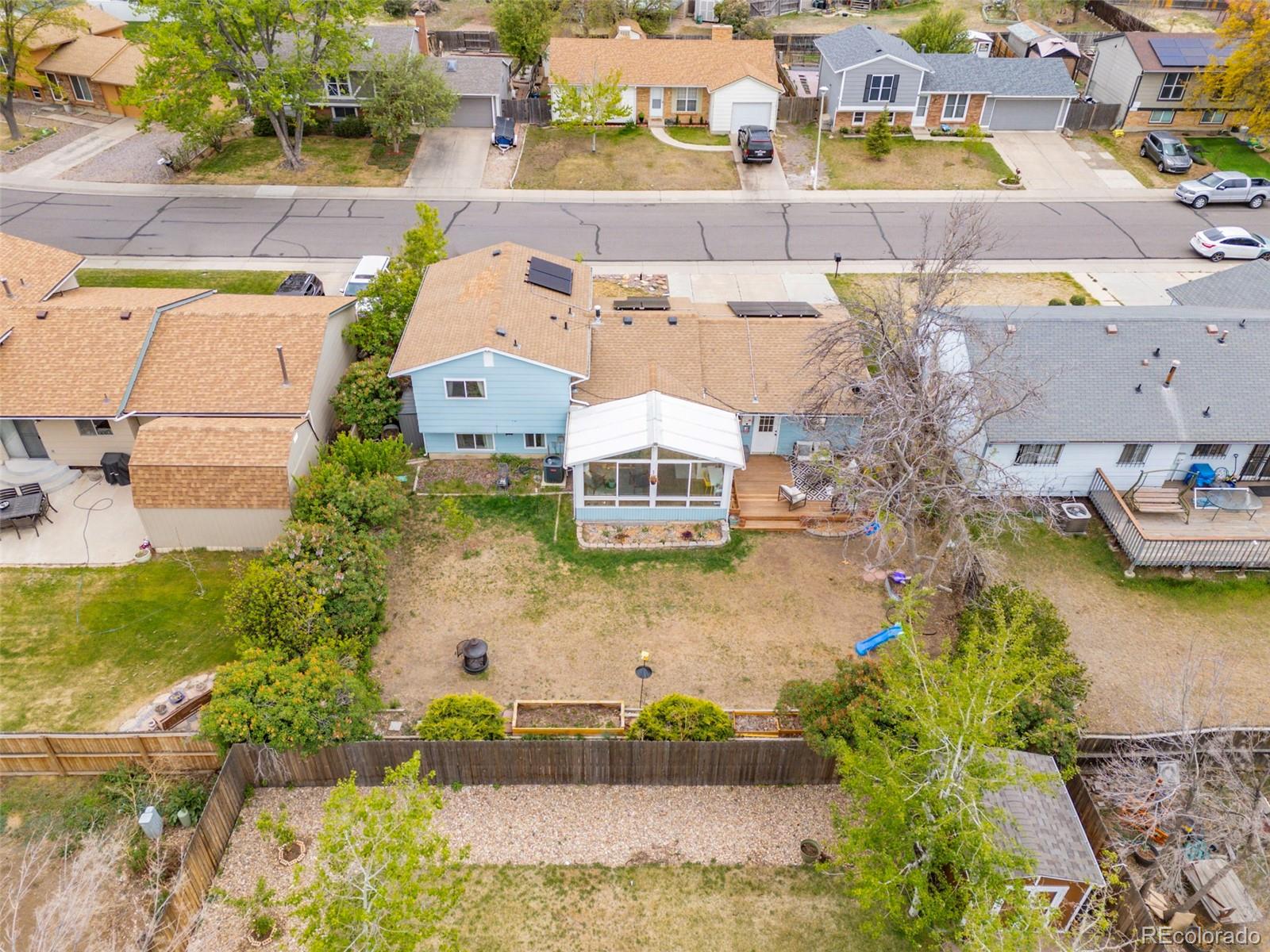 2607 W 100th Place